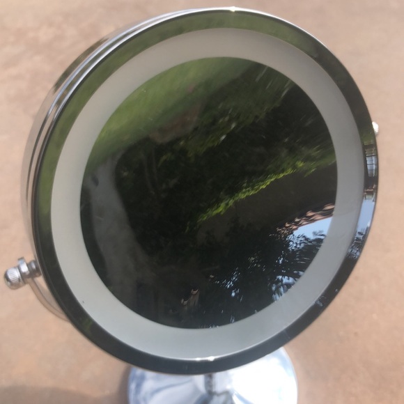 MAKEUP MIRROR 10X - Picture 9 of 9